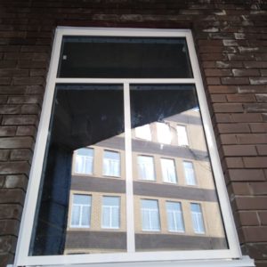 Противопожарное окно EIW-45 / серия FRM880